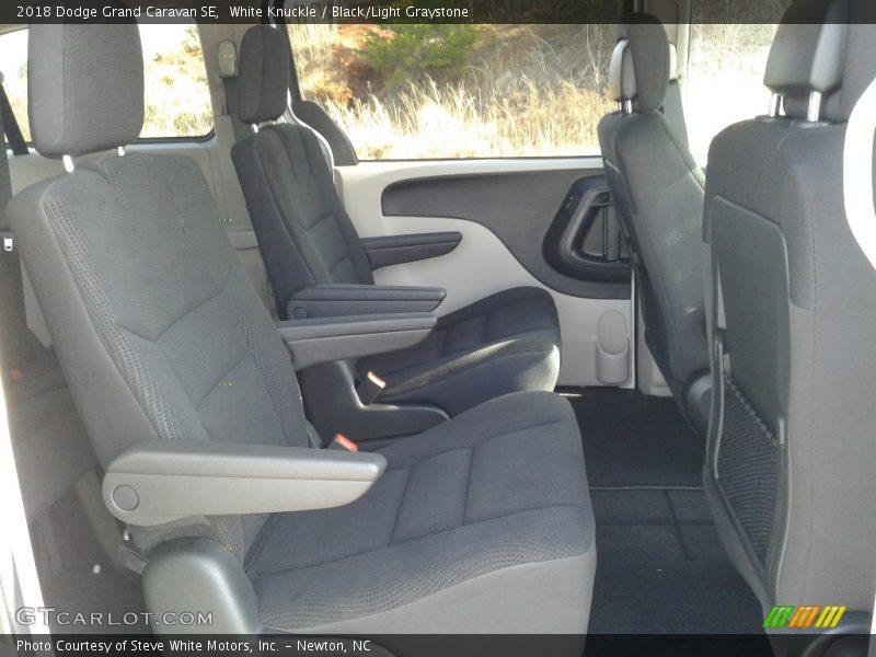 White Knuckle / Black/Light Graystone 2018 Dodge Grand Caravan SE