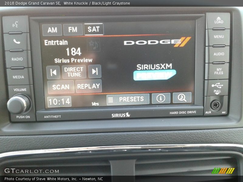 White Knuckle / Black/Light Graystone 2018 Dodge Grand Caravan SE