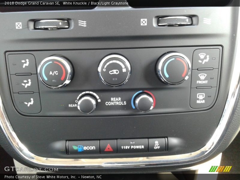White Knuckle / Black/Light Graystone 2018 Dodge Grand Caravan SE