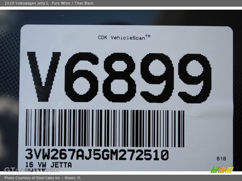 Pure White / Titan Black 2016 Volkswagen Jetta S