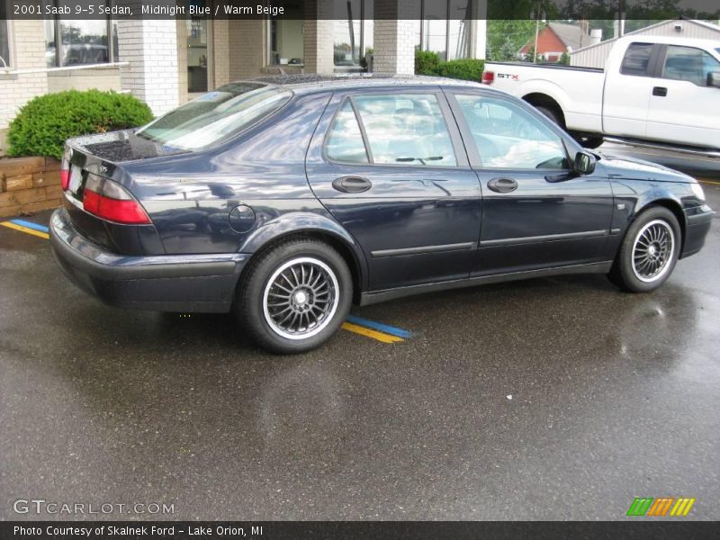 Midnight Blue / Warm Beige 2001 Saab 9-5 Sedan