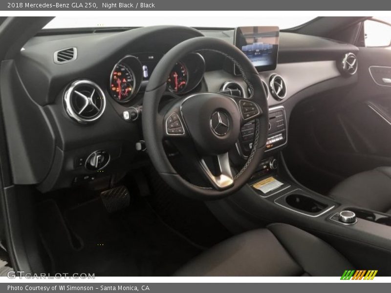 Night Black / Black 2018 Mercedes-Benz GLA 250