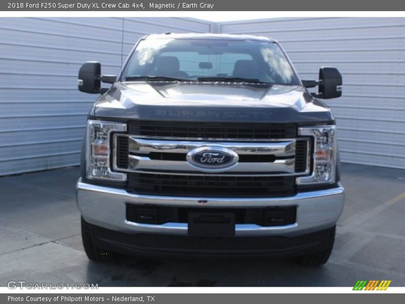 Magnetic / Earth Gray 2018 Ford F250 Super Duty XL Crew Cab 4x4