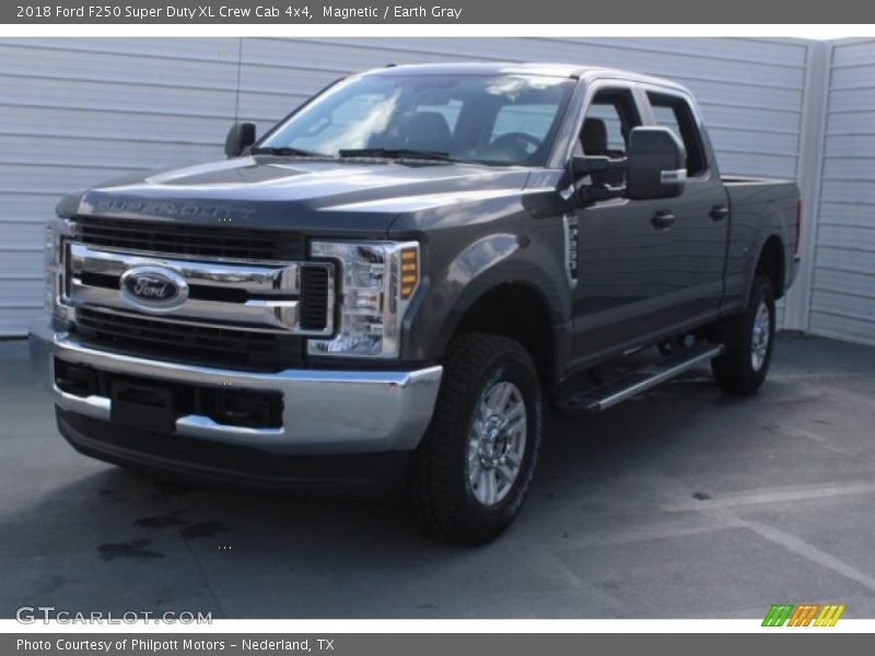 Magnetic / Earth Gray 2018 Ford F250 Super Duty XL Crew Cab 4x4