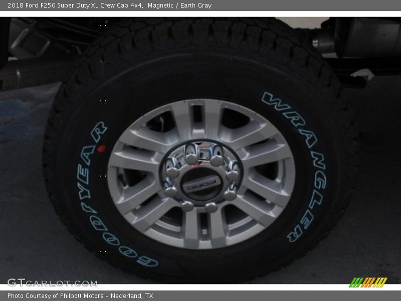 Magnetic / Earth Gray 2018 Ford F250 Super Duty XL Crew Cab 4x4