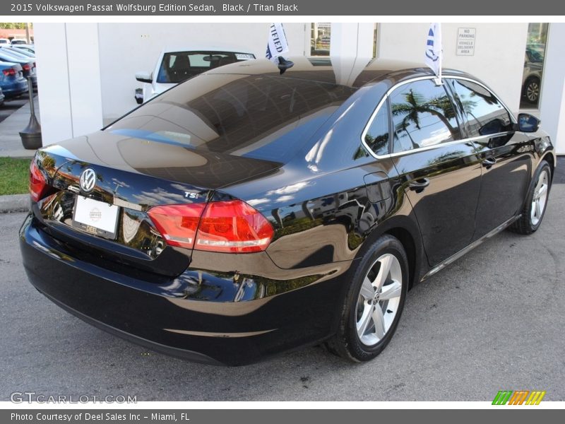 Black / Titan Black 2015 Volkswagen Passat Wolfsburg Edition Sedan