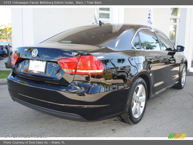 Black / Titan Black 2015 Volkswagen Passat Wolfsburg Edition Sedan
