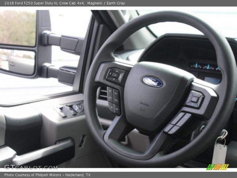 Magnetic / Earth Gray 2018 Ford F250 Super Duty XL Crew Cab 4x4