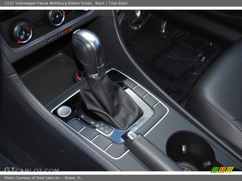 Black / Titan Black 2015 Volkswagen Passat Wolfsburg Edition Sedan