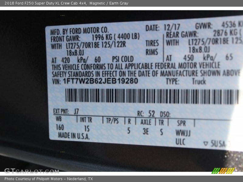 Magnetic / Earth Gray 2018 Ford F250 Super Duty XL Crew Cab 4x4