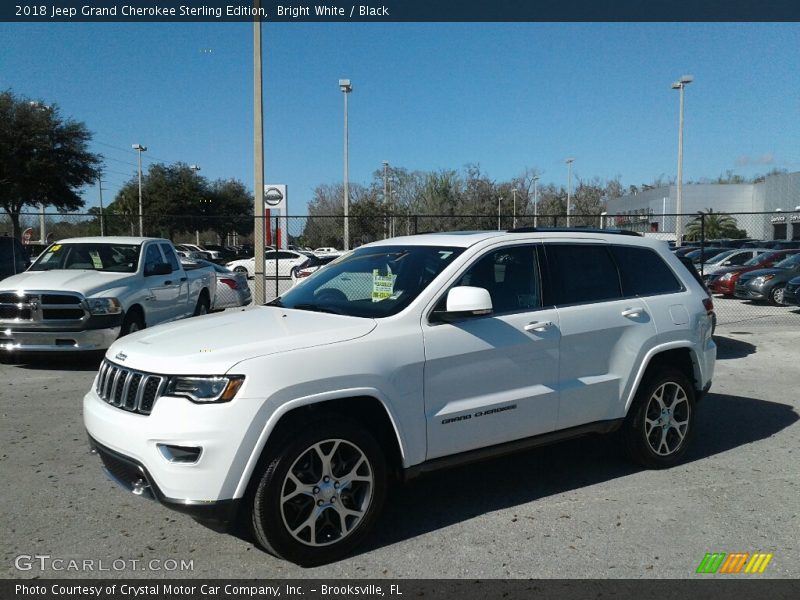 Bright White / Black 2018 Jeep Grand Cherokee Sterling Edition