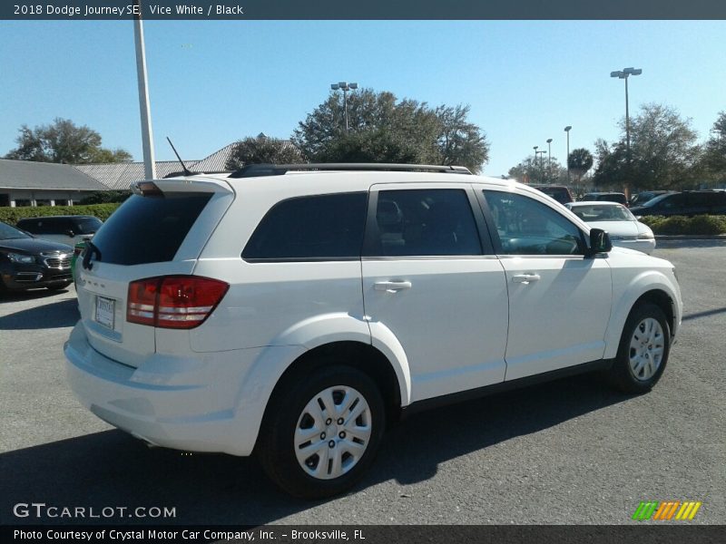 Vice White / Black 2018 Dodge Journey SE