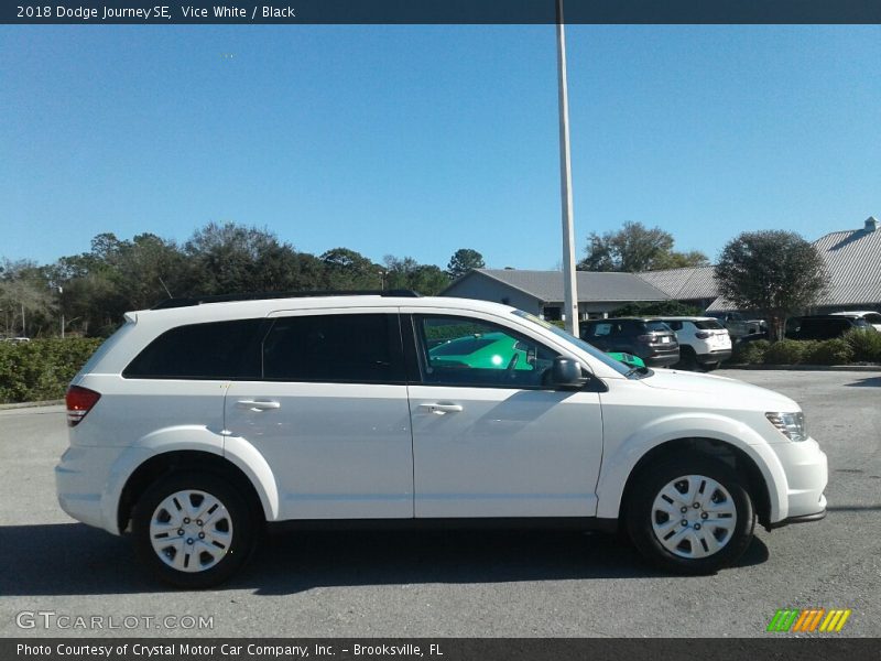 Vice White / Black 2018 Dodge Journey SE