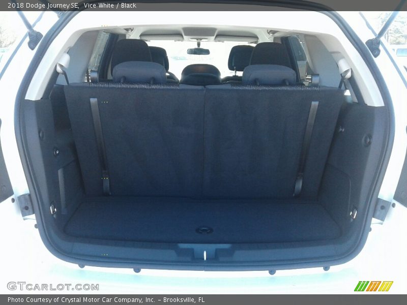 Vice White / Black 2018 Dodge Journey SE
