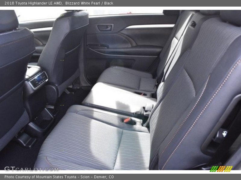Blizzard White Pearl / Black 2018 Toyota Highlander LE AWD