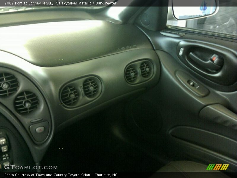 Galaxy Silver Metallic / Dark Pewter 2002 Pontiac Bonneville SLE