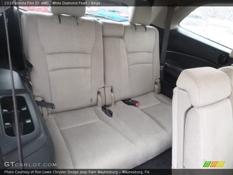 White Diamond Pearl / Beige 2016 Honda Pilot EX AWD