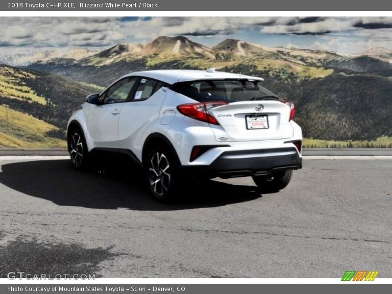 Blizzard White Pearl / Black 2018 Toyota C-HR XLE