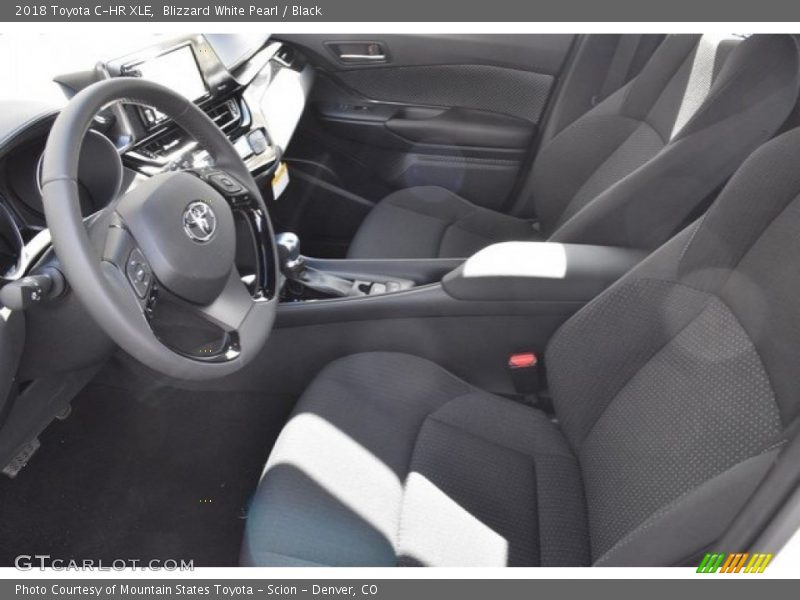 Blizzard White Pearl / Black 2018 Toyota C-HR XLE