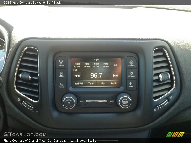 White / Black 2018 Jeep Compass Sport