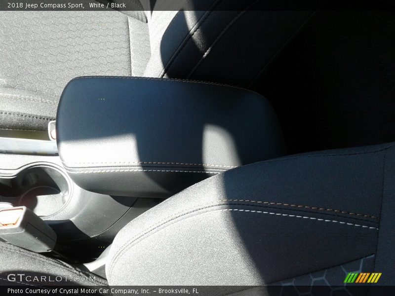 White / Black 2018 Jeep Compass Sport