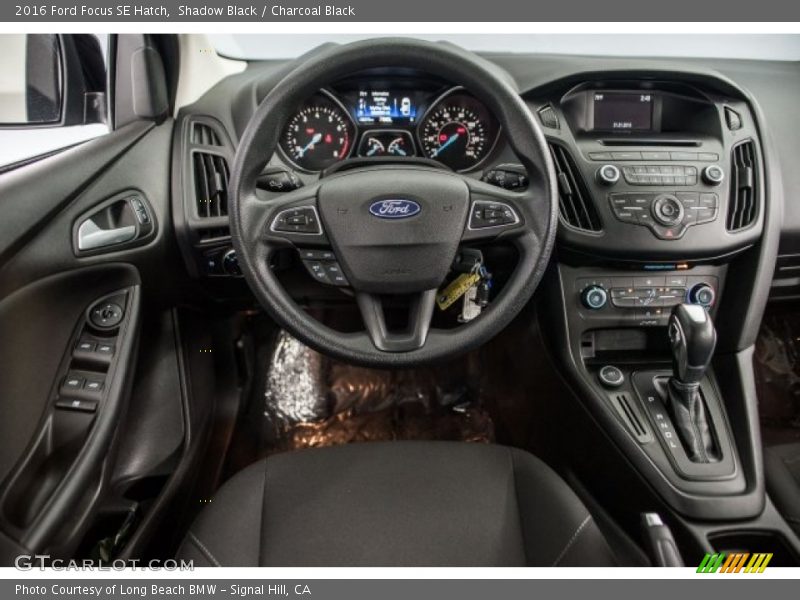 Shadow Black / Charcoal Black 2016 Ford Focus SE Hatch