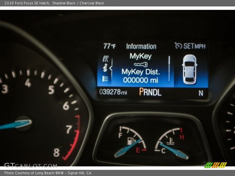 Shadow Black / Charcoal Black 2016 Ford Focus SE Hatch