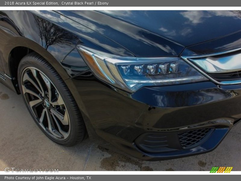 Crystal Black Pearl / Ebony 2018 Acura ILX Special Edition