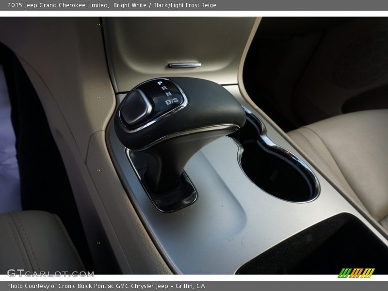 Bright White / Black/Light Frost Beige 2015 Jeep Grand Cherokee Limited