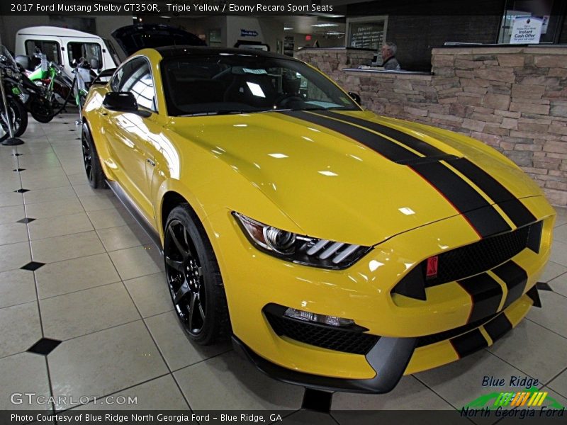 Triple Yellow / Ebony Recaro Sport Seats 2017 Ford Mustang Shelby GT350R
