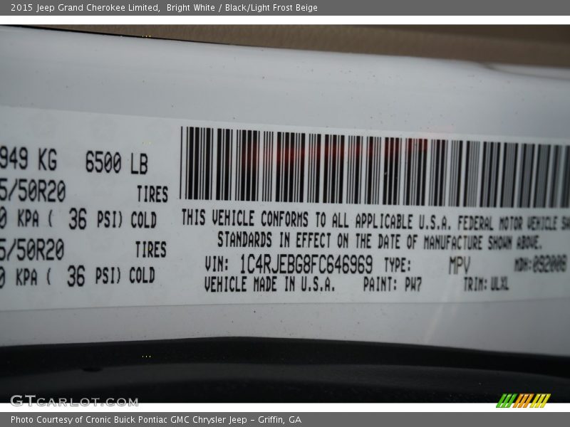 Bright White / Black/Light Frost Beige 2015 Jeep Grand Cherokee Limited