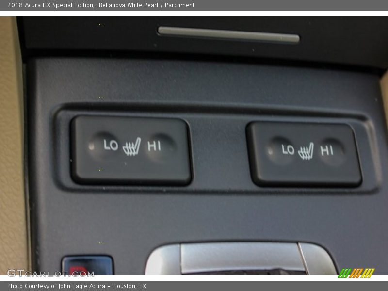 Bellanova White Pearl / Parchment 2018 Acura ILX Special Edition