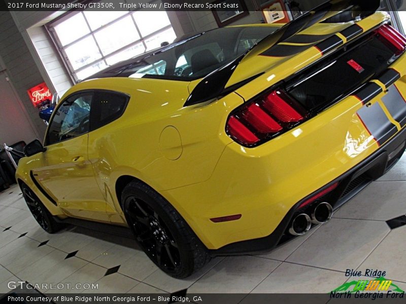Triple Yellow / Ebony Recaro Sport Seats 2017 Ford Mustang Shelby GT350R