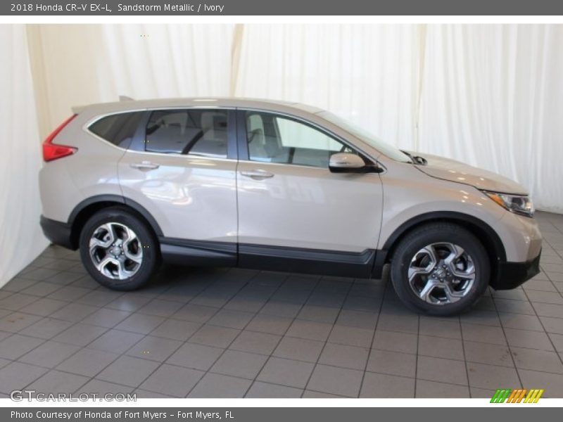 Sandstorm Metallic / Ivory 2018 Honda CR-V EX-L