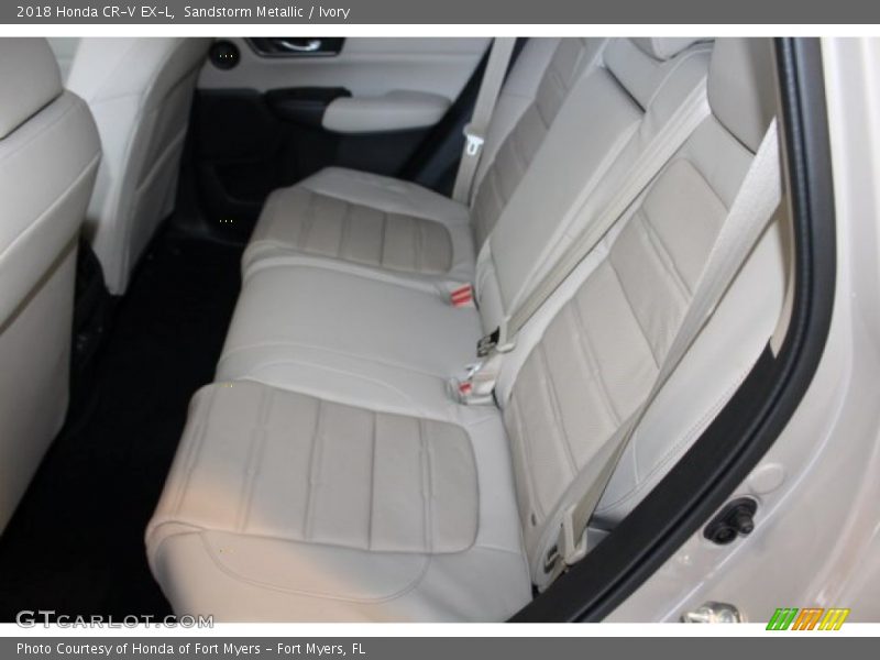 Sandstorm Metallic / Ivory 2018 Honda CR-V EX-L