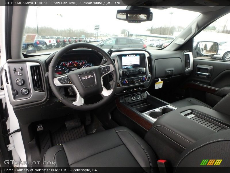Summit White / Jet Black 2018 GMC Sierra 1500 SLT Crew Cab 4WD