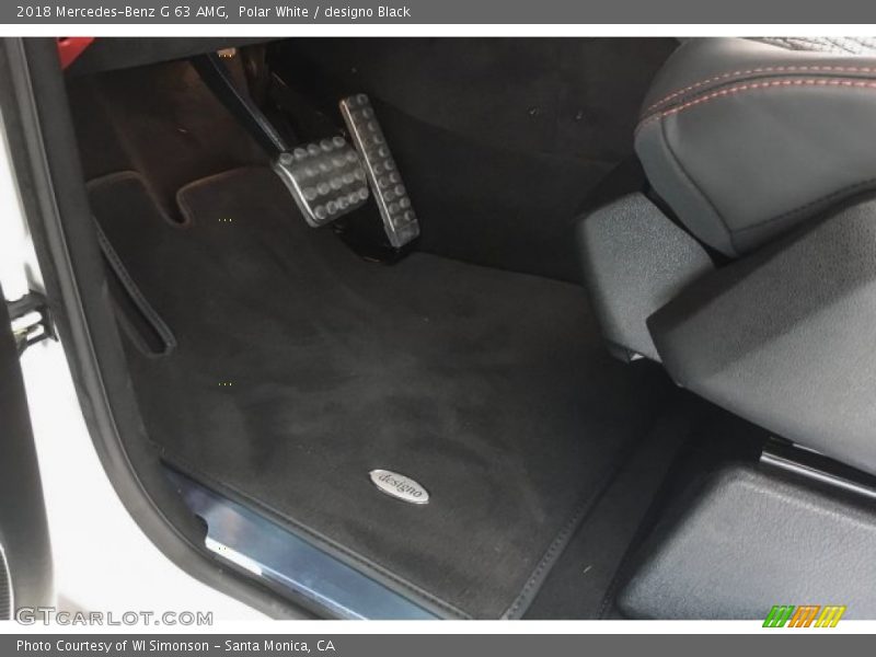 Polar White / designo Black 2018 Mercedes-Benz G 63 AMG
