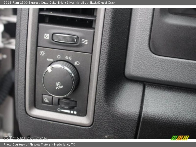 Bright Silver Metallic / Black/Diesel Gray 2013 Ram 1500 Express Quad Cab