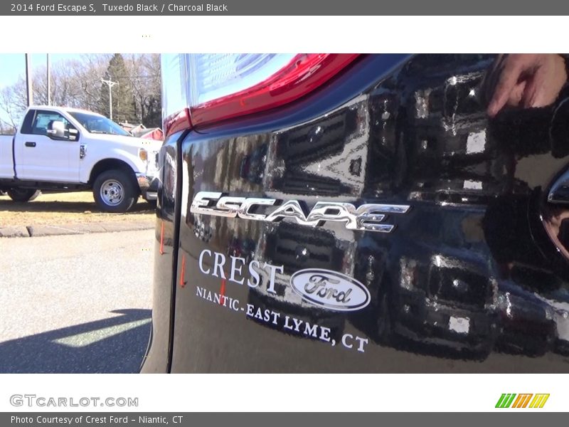 Tuxedo Black / Charcoal Black 2014 Ford Escape S