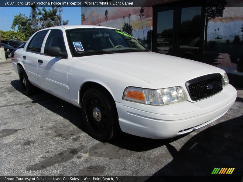 Vibrant White / Light Camel 2007 Ford Crown Victoria Police Interceptor