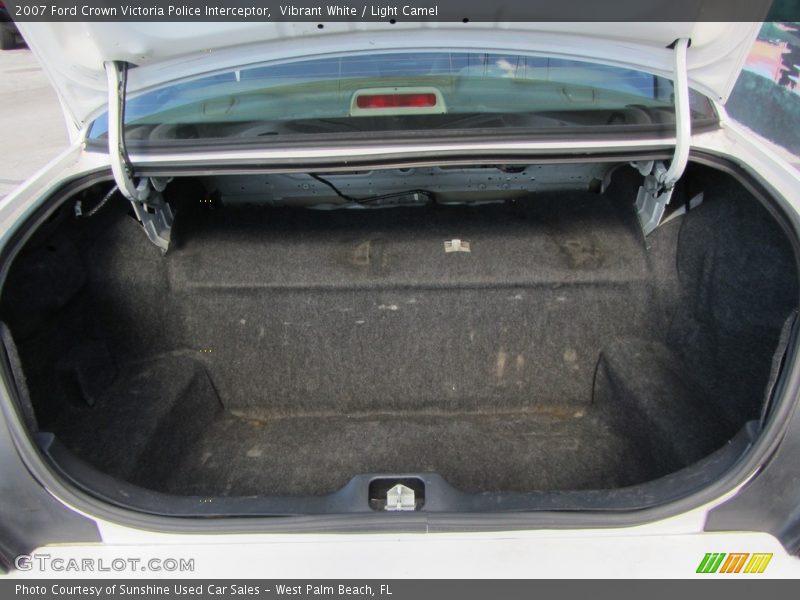 Vibrant White / Light Camel 2007 Ford Crown Victoria Police Interceptor