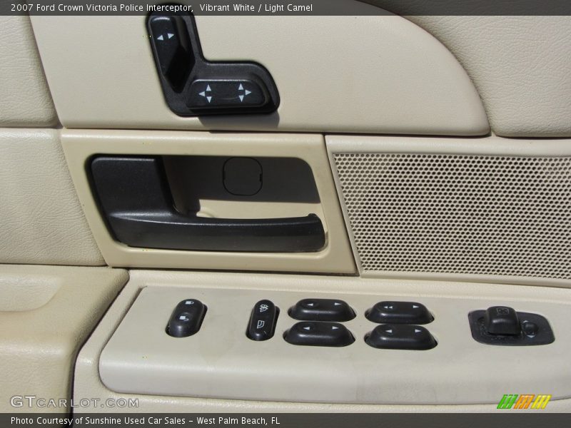 Vibrant White / Light Camel 2007 Ford Crown Victoria Police Interceptor