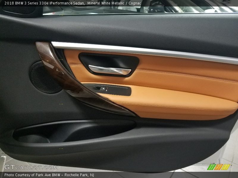 Mineral White Metallic / Cognac 2018 BMW 3 Series 330e iPerformance Sedan