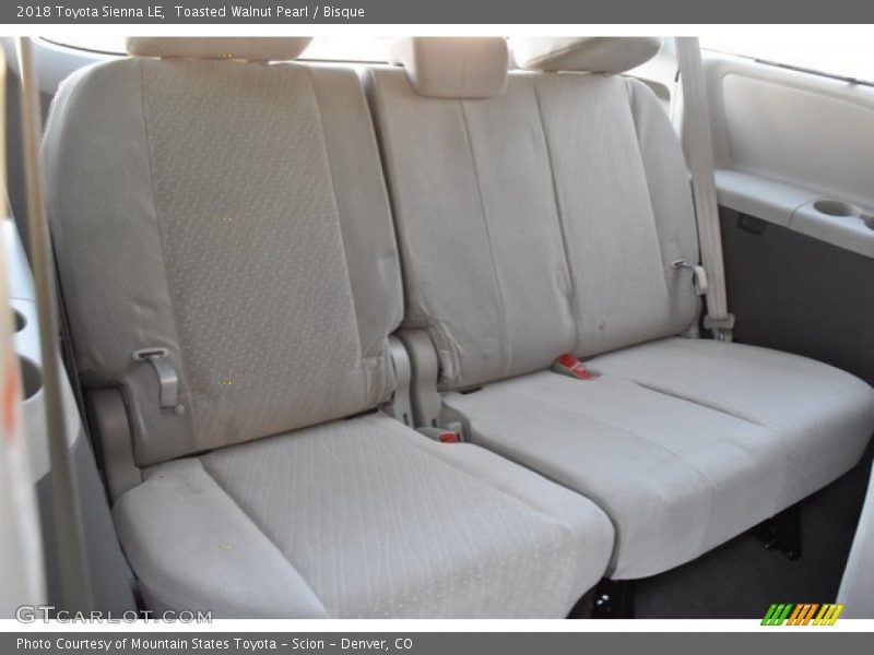 Toasted Walnut Pearl / Bisque 2018 Toyota Sienna LE