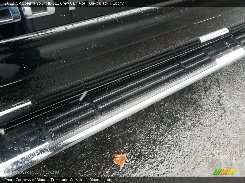 Onyx Black / Ebony 2012 GMC Sierra 2500HD SLE Crew Cab 4x4
