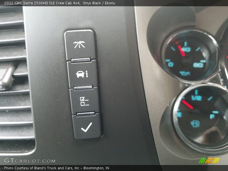 Onyx Black / Ebony 2012 GMC Sierra 2500HD SLE Crew Cab 4x4