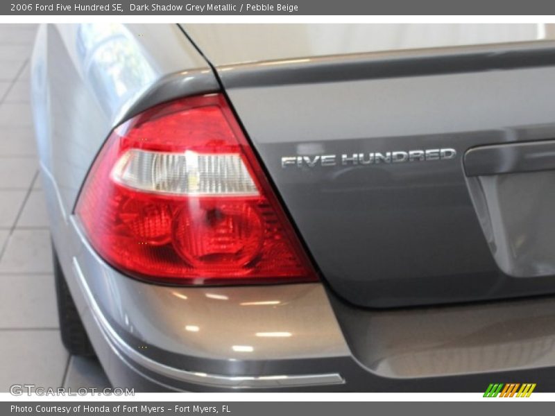 Dark Shadow Grey Metallic / Pebble Beige 2006 Ford Five Hundred SE