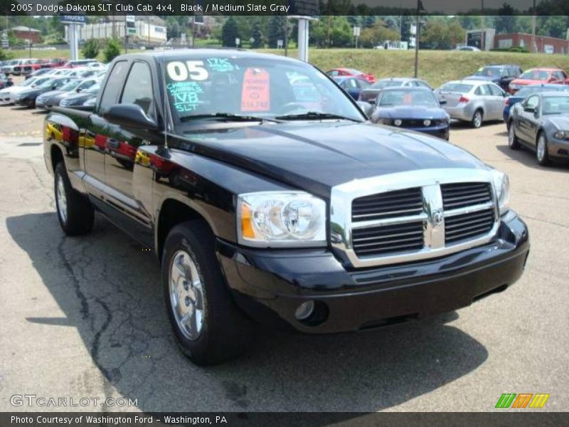 Black / Medium Slate Gray 2005 Dodge Dakota SLT Club Cab 4x4