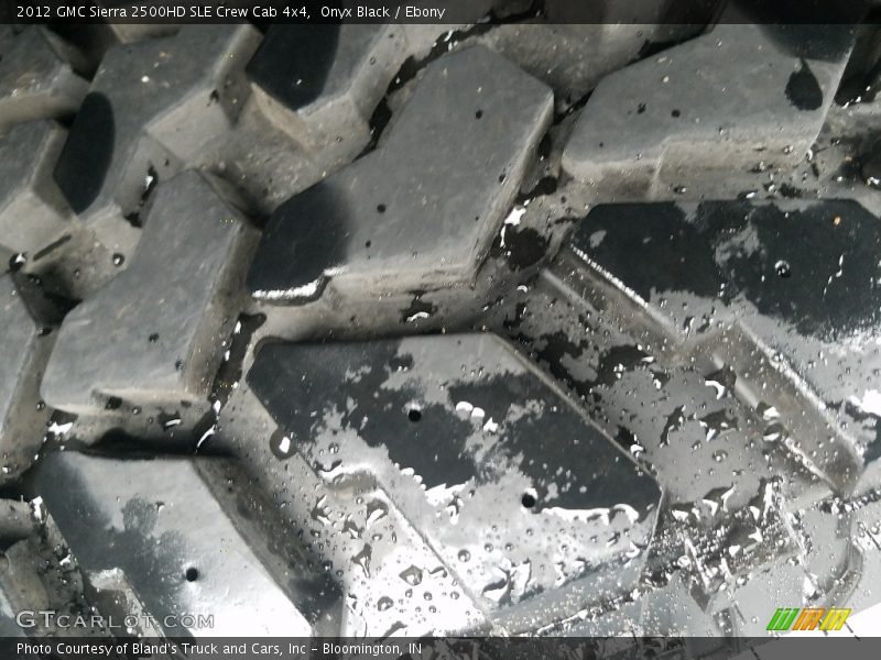 Onyx Black / Ebony 2012 GMC Sierra 2500HD SLE Crew Cab 4x4