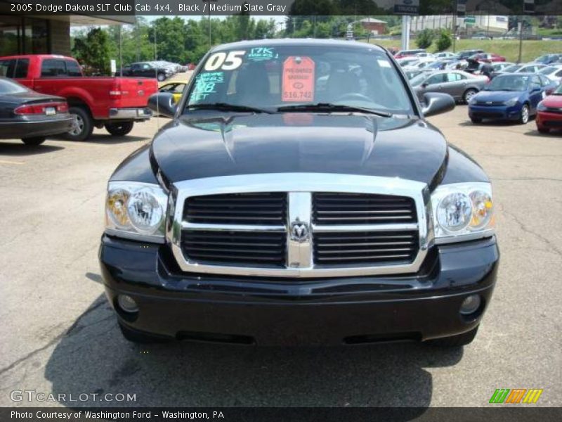 Black / Medium Slate Gray 2005 Dodge Dakota SLT Club Cab 4x4